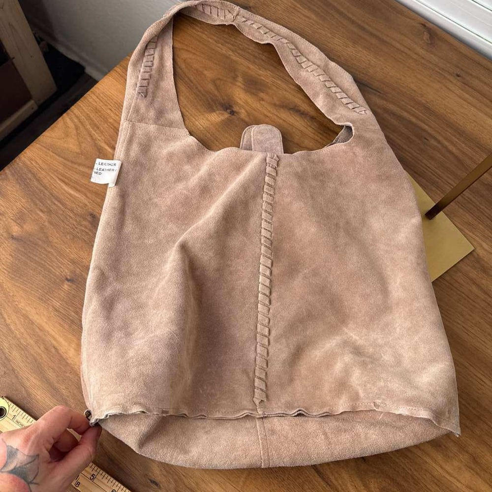 Haute Hippie Tan Suede Boho Slouchy Hobo Shoulder Bag Handbag Whipstitch Detail - Picture 4 of 16